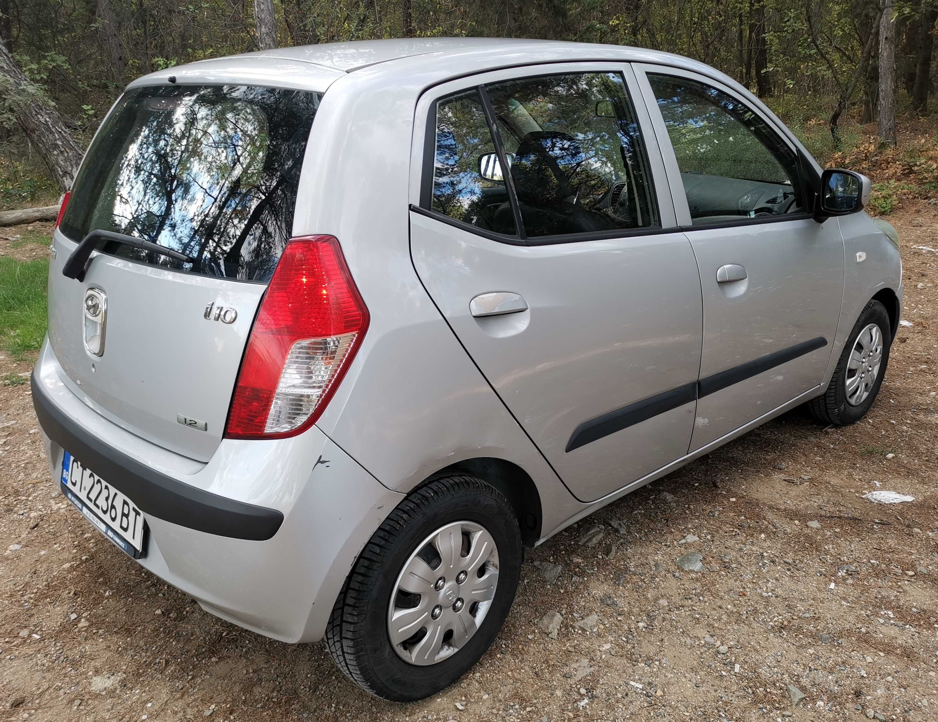 Hyundai I10 1.2l 78 к.с. супер икономична, климатик, сервизна книжка.