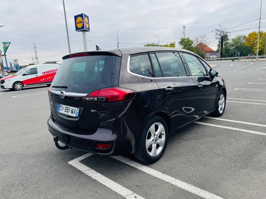 OPEL ZAFIRA Tourer 2.0 CDTI 130 Disneyland model 7 Locuri