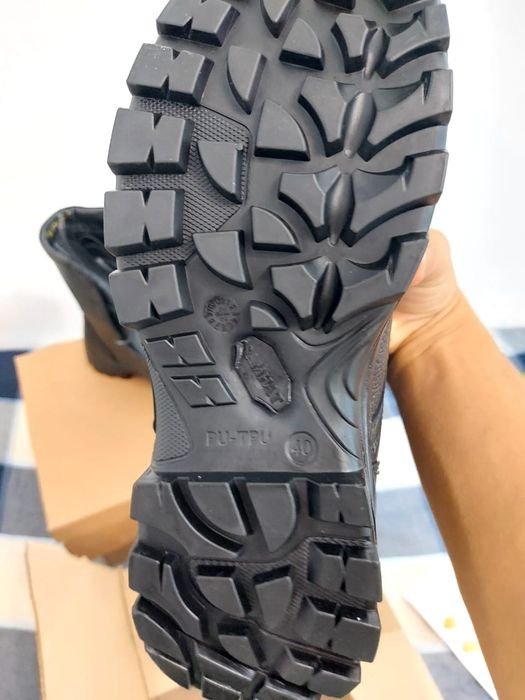 Мужские зимние берцы 40 размера