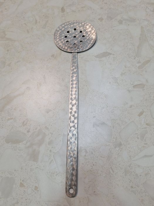 Шумовка из нержавеющей стали