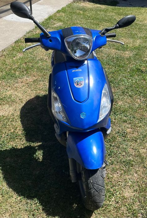Scuter Piaggio Fly 125cm 4t