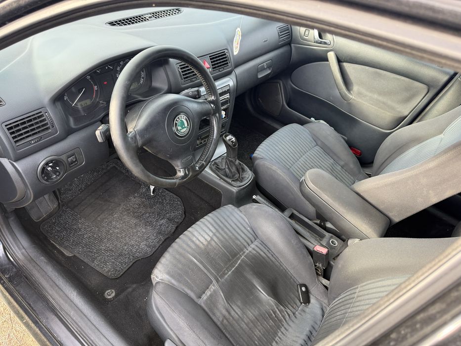 Skoda Octavia 1