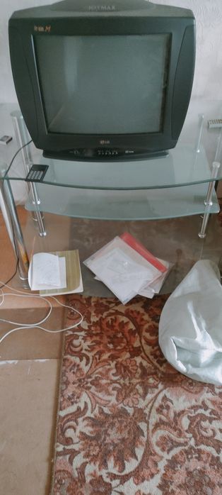 продам тумба для телевизора