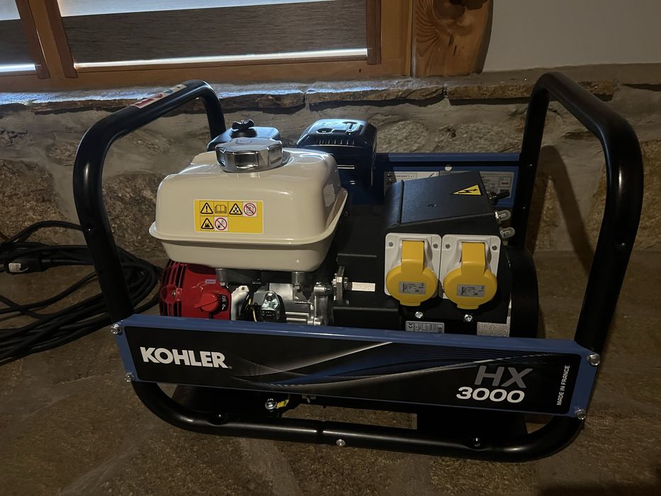 Бензинов Генератор 2.8кв Кохлер СДМО с Хонда мотор