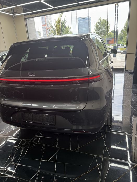 Продам срочно Свой lixiang l6 max 2024