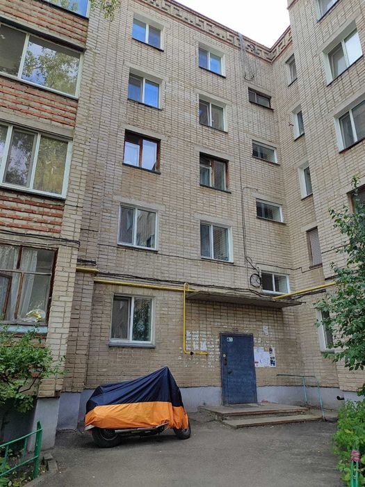 Продам 3 ком.квартиру в районе магазина Вектор, ЖК Казахстан