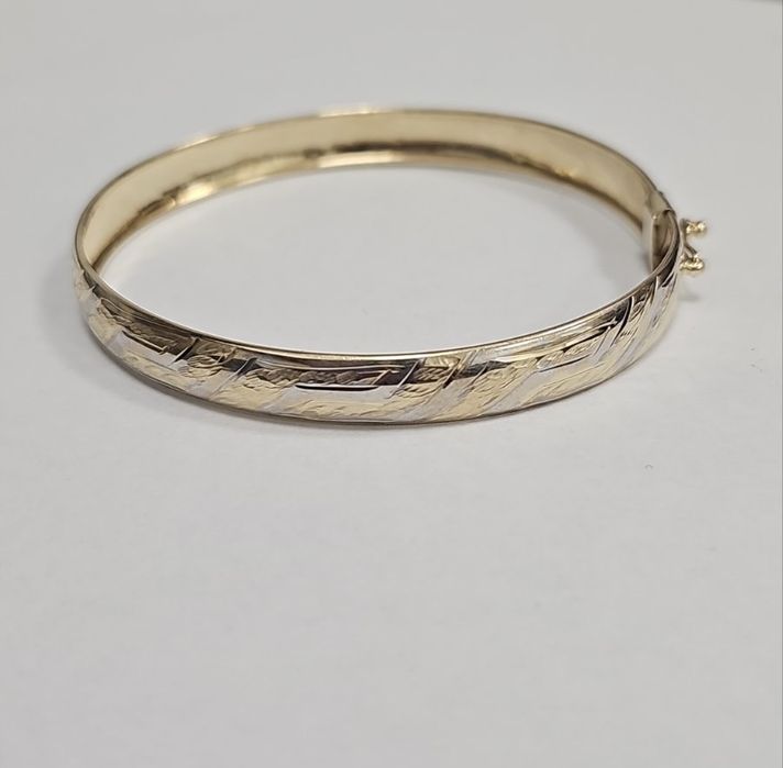 Дамска златна гривна