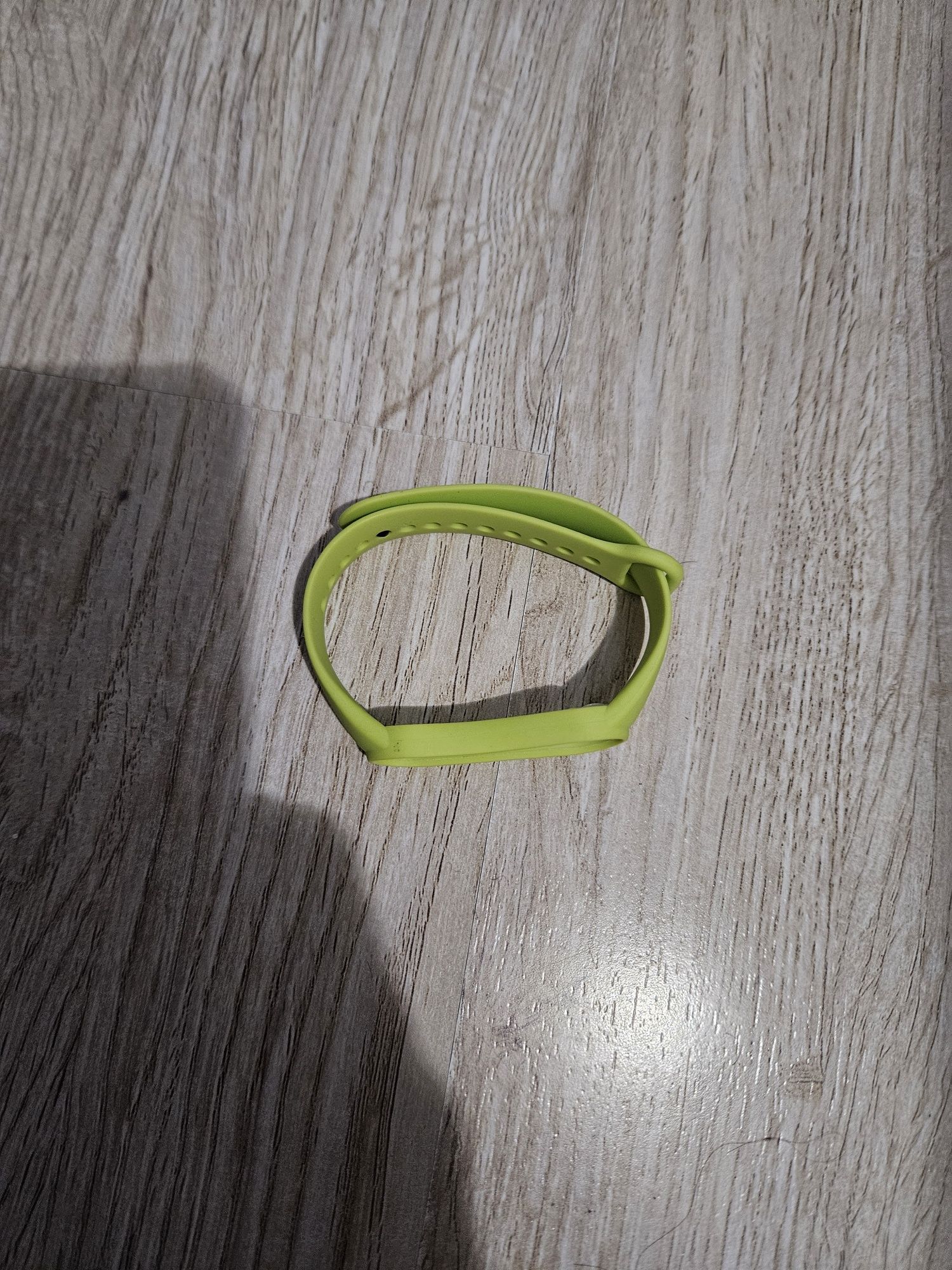 Vând bratara Xiaomi mi band 5