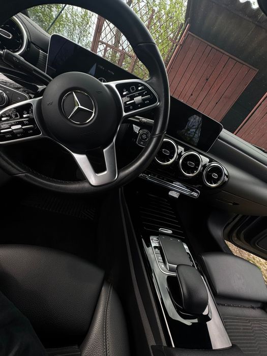 Mercedes-Benz CLA 200d 1.9 Diesel • Gri • Full LED • Navi • 2020 • 195