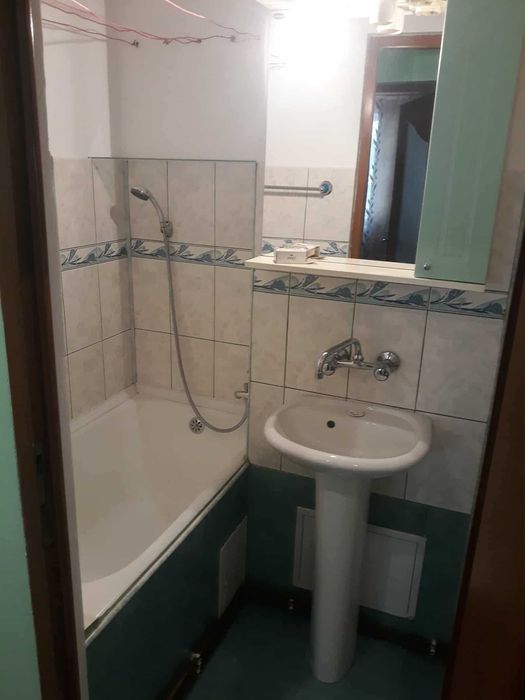 Ap cu 2 camere decomandate in Manastur