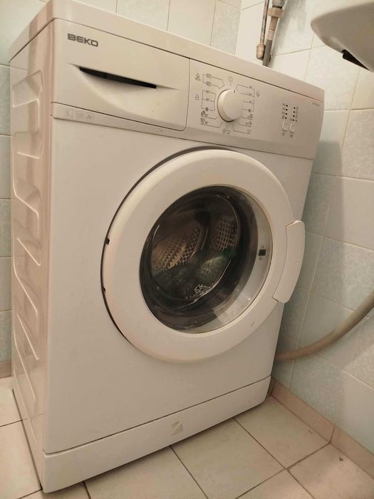 Дава се под наем Тристаен апартамент в Пловдив, Каменица 2 - 80 кв.м за 382.5 € - Снимка #3