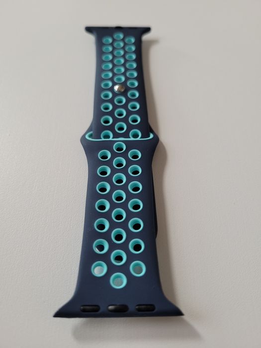 Curea din silicon pentru apple watch 42-44-45-49mm și 38-40-41mm.