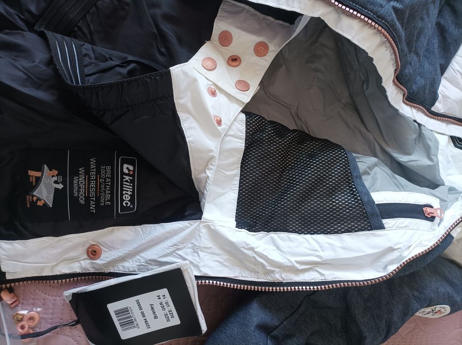 ХЛ/44 каска, яке и панталон за зимни спортове