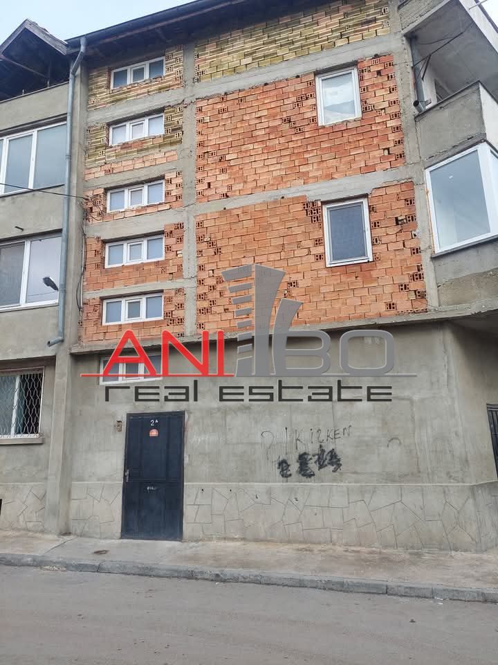 Къща в Варна-Колхозен пазар площ 400 цена 369000