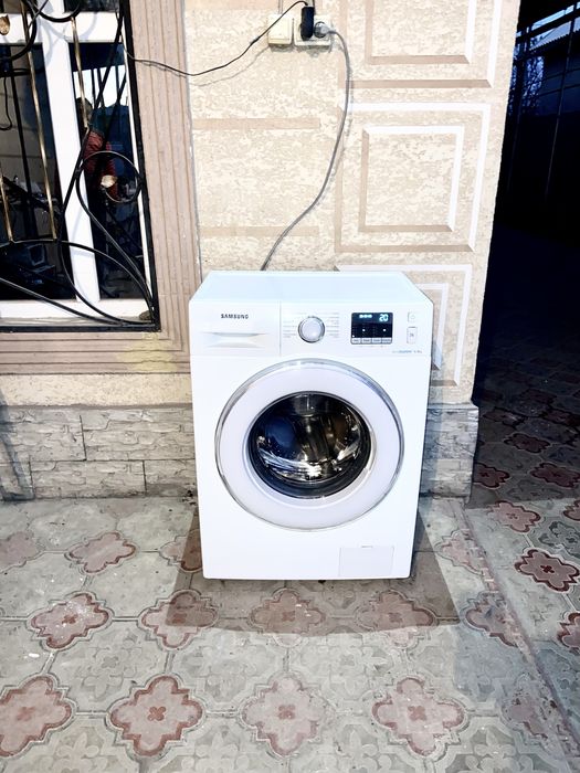 Продам стиральную машинку Самсунг 6кг