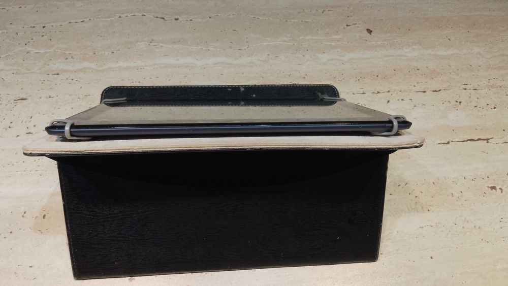 Tabletă Lenovo IdeaPad A7600 + Husa protectie