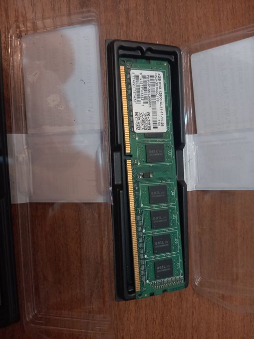 Продам оперативную память на 8 гб