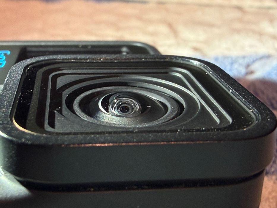 Gopro 13, 3 baterii, telecomandă, card 128GB