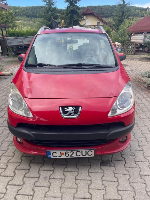 Vând Peugeot 1007 din 2006