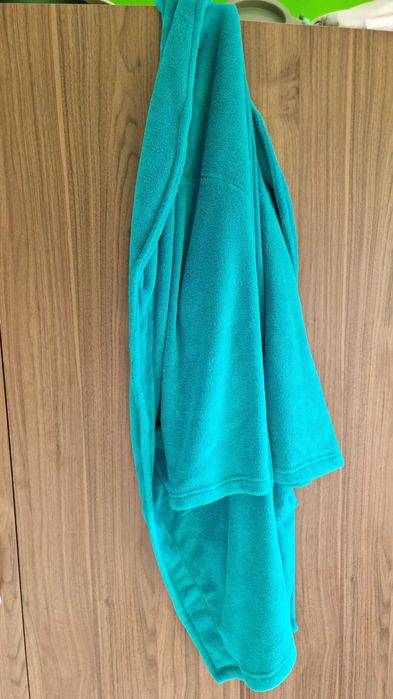 Чисто нов халат за баня