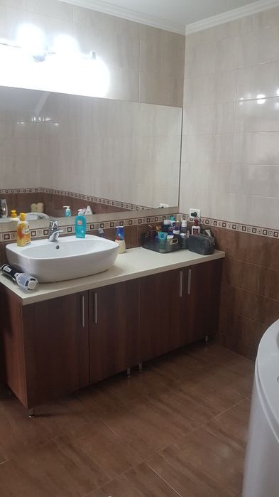 De vanzare casă în Vlădești,Vâlcea