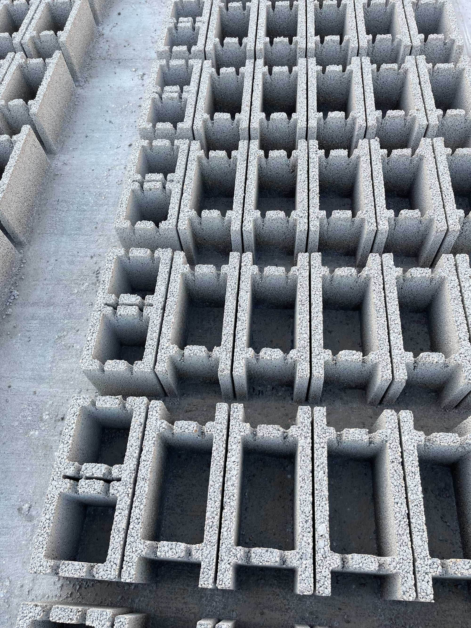 boltari beton cofrag  40x15x20