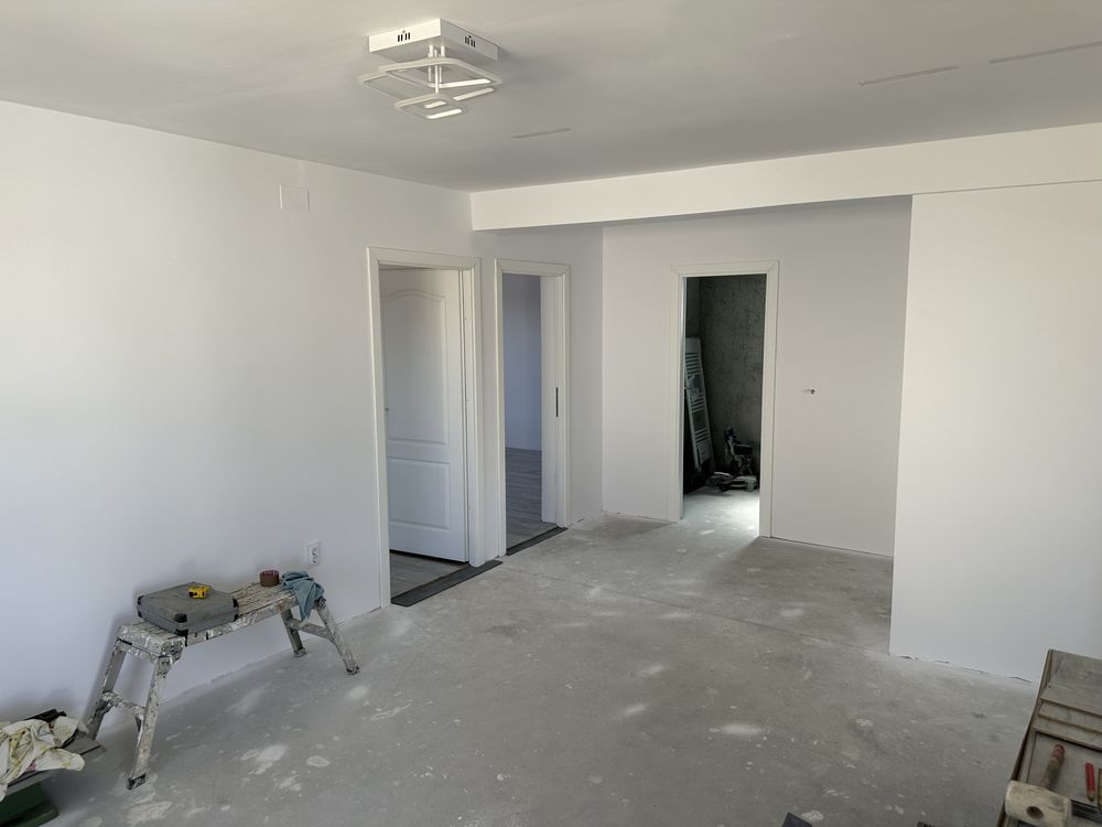 Casa 3 dormitoare pe parter damila selgros