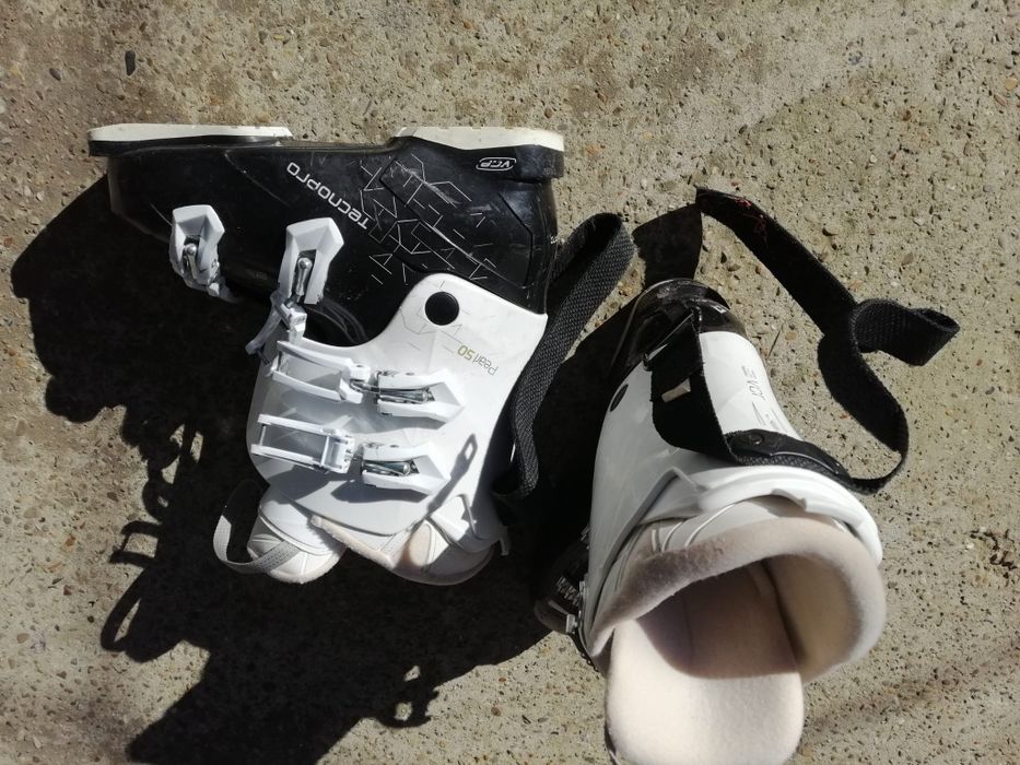 Vând clăpari 33 și 38