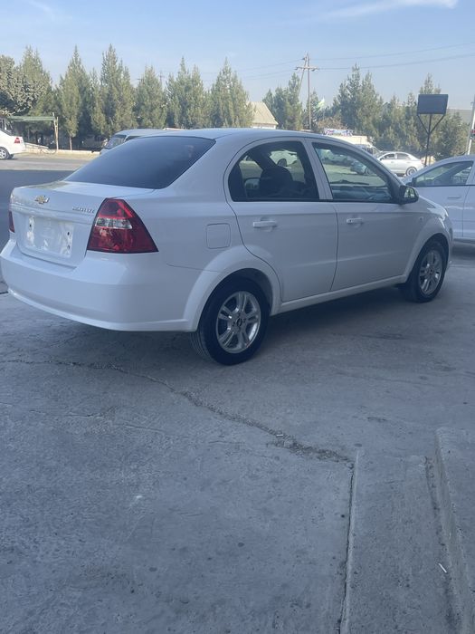 Avtokredit yoki naqtga