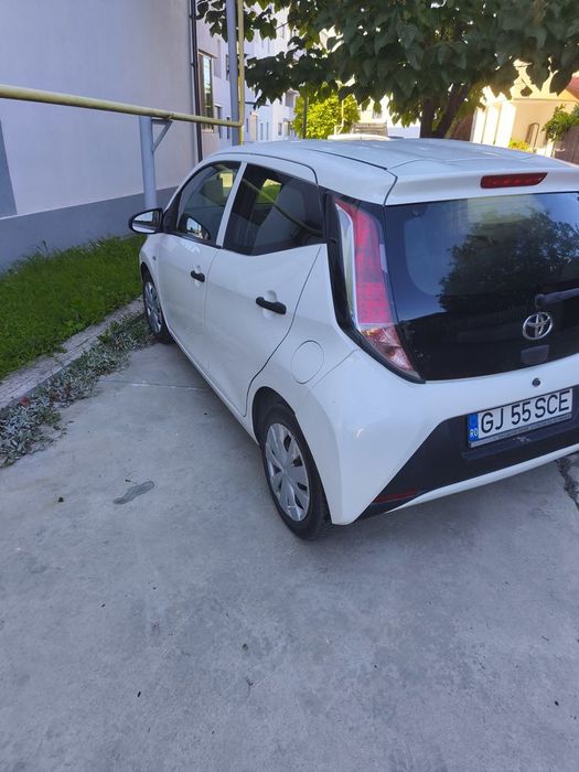 Toyota aygo 2016