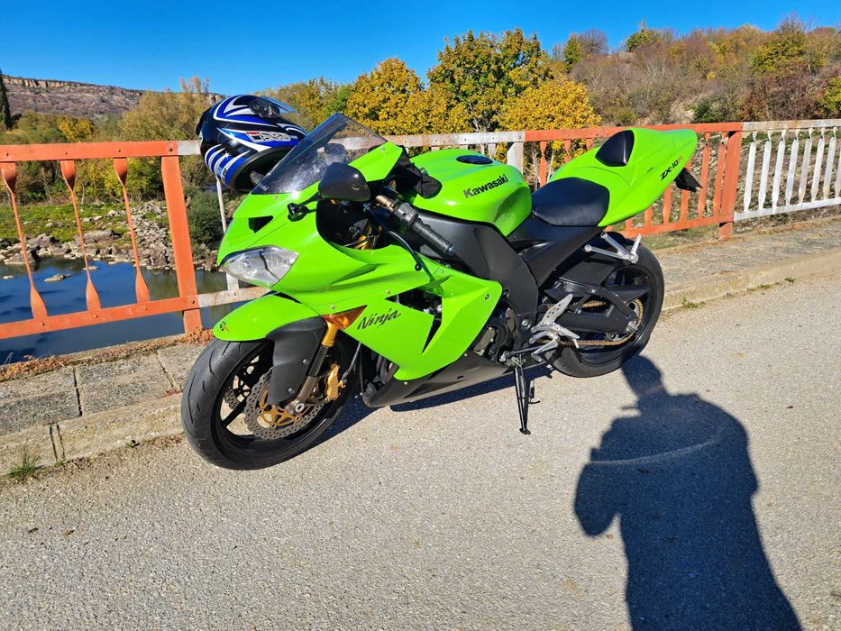 Kawasaki ZX10R gen1