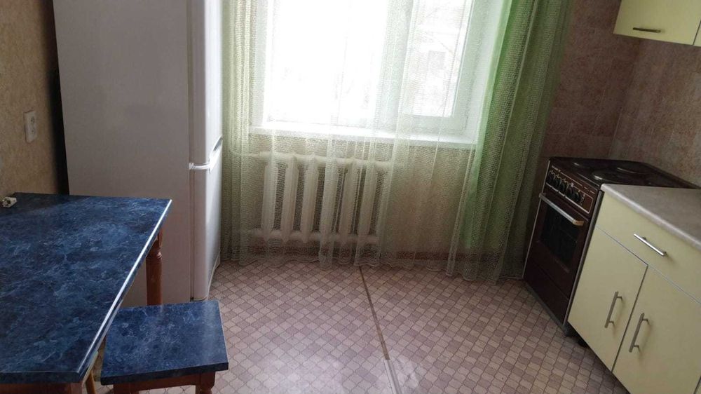 сдам 1-комнатную квартиру на длительный срок