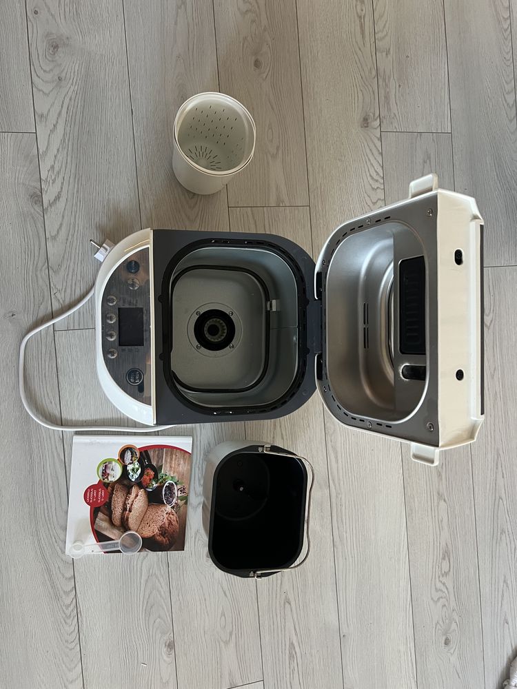 Хлвбопекарна Tefal