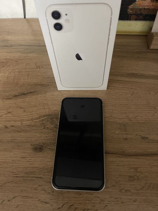 Iphone 11 128 в хорошем состоянии