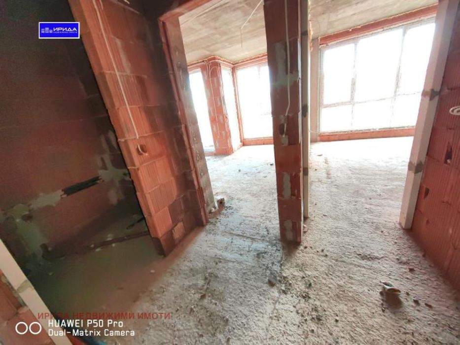 Продава се Тристаен апартамент в София, Кръстова вада - 124 кв.м за 1916 €/кв.м - Снимка #1