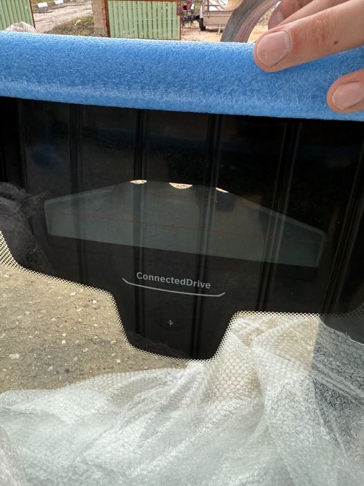 BMW g11/g12 челно стъкло ОРИГИНАЛНО head-up