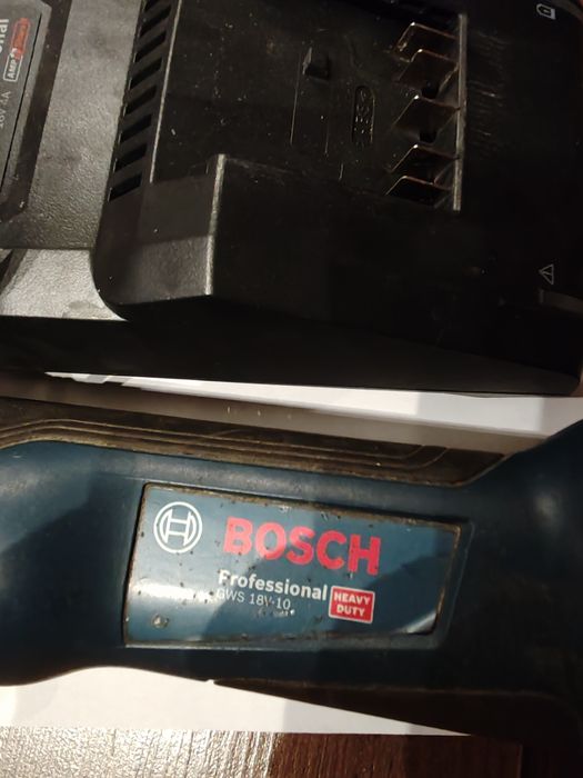 Polizor unghiular pe acumulator 18V 125 mm, gws 18 v-10 acumulator 5ah