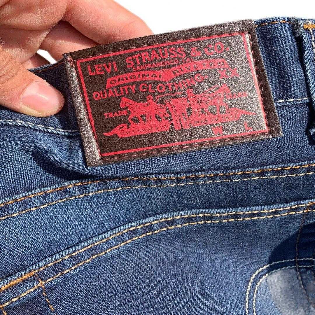 Levis Jeans fit Baggy
