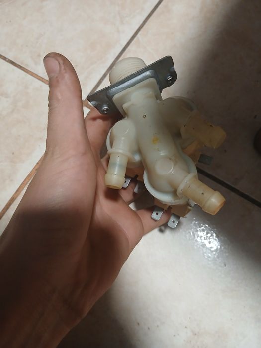 Electro valve masina de spalat LG electo valvele sunt originale
