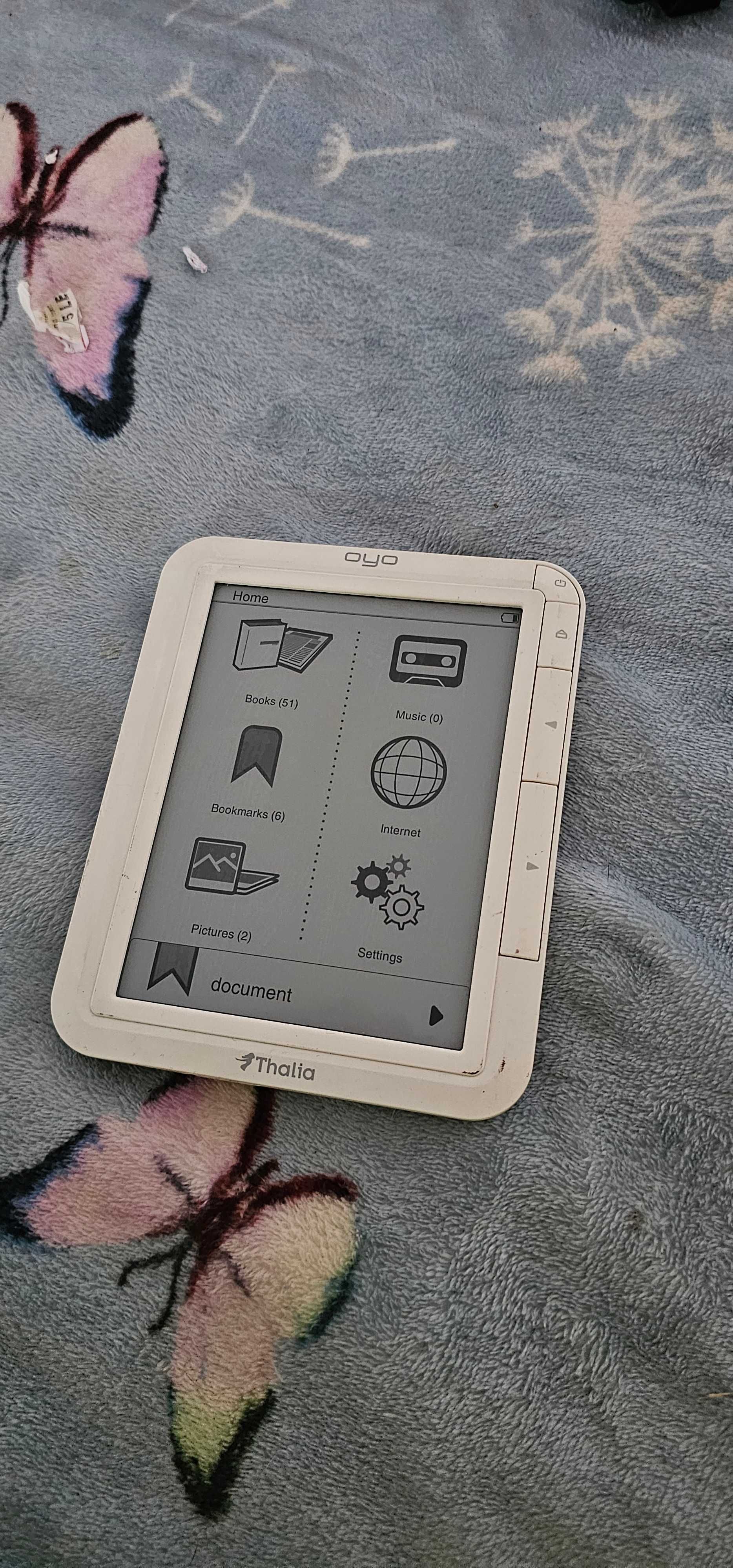 Thalia: Oyo E-Reader  cu 3g si wifi