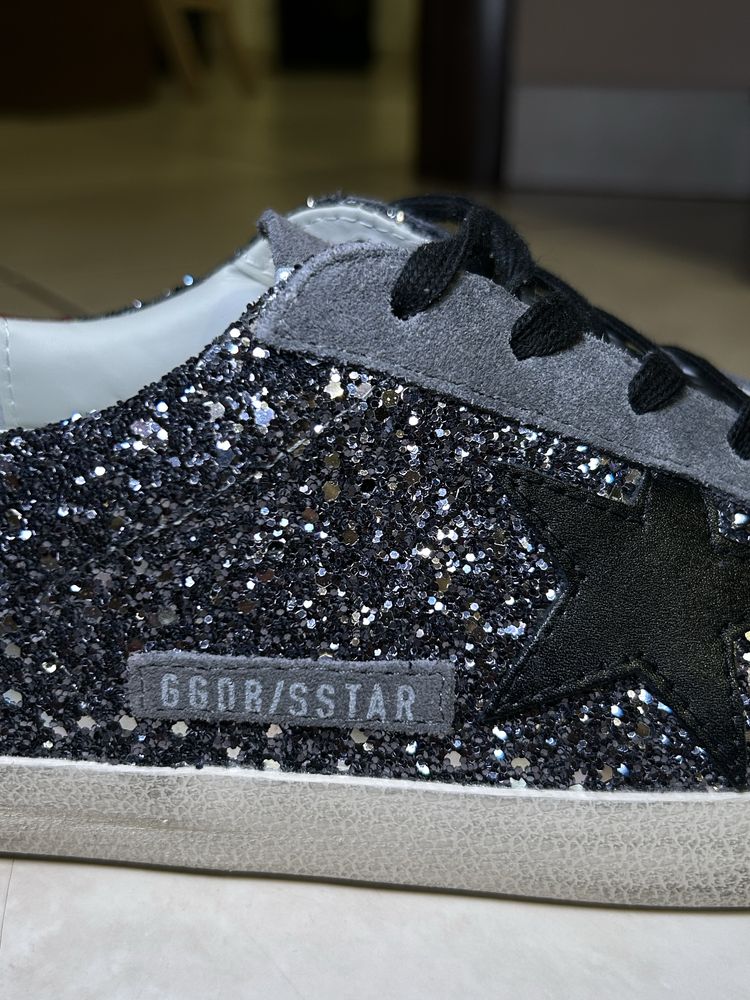 Adidasi golden goose