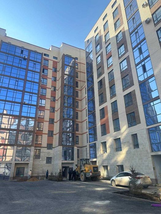Продается 4 комн квартира в сданном доме ЖК Алма-ата