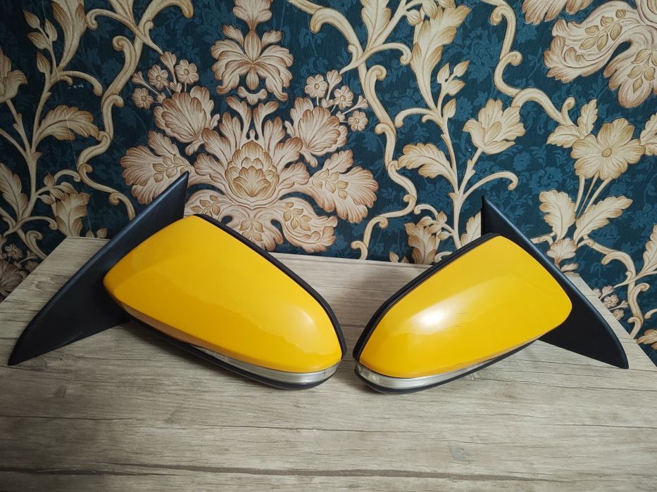 Боковые зеркала Лада Веста