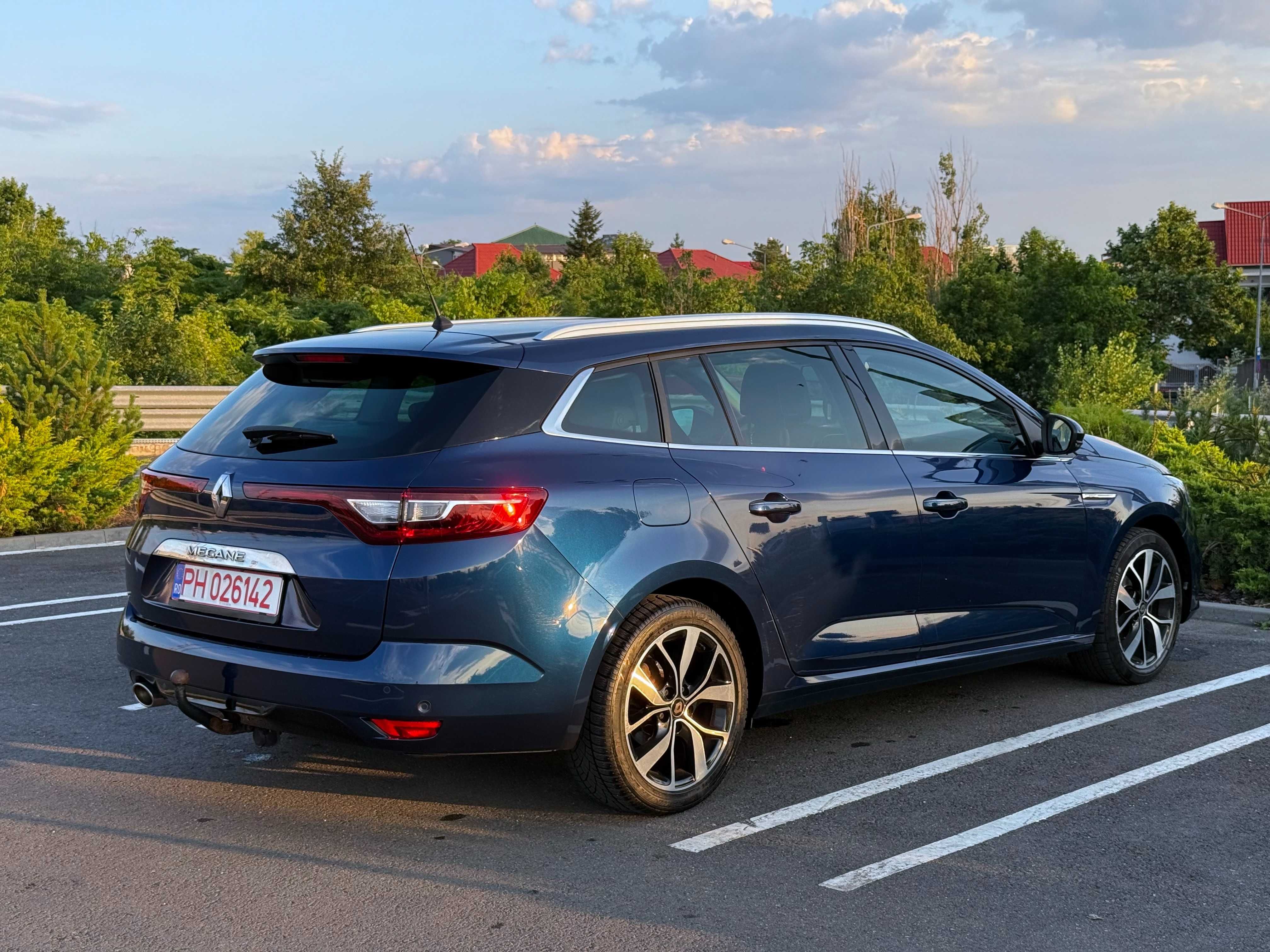 Renault Megane IV - Bose Edition - TVA Deductibil