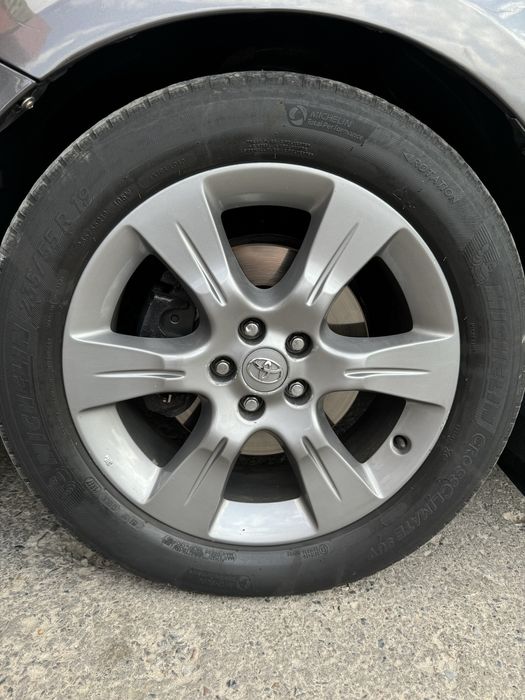 Диский на Тойота сиенна хайландер