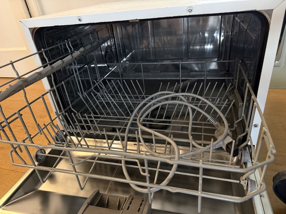 Компактна съдомиялна Bosch