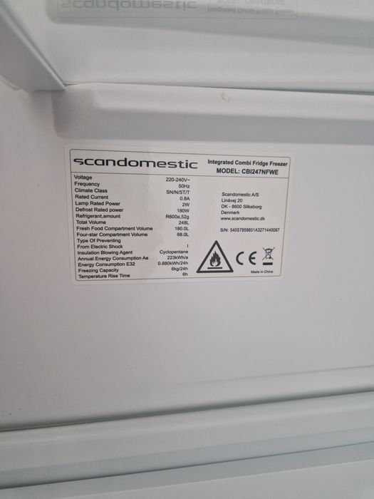 Хладилник за вграждане Scan A++