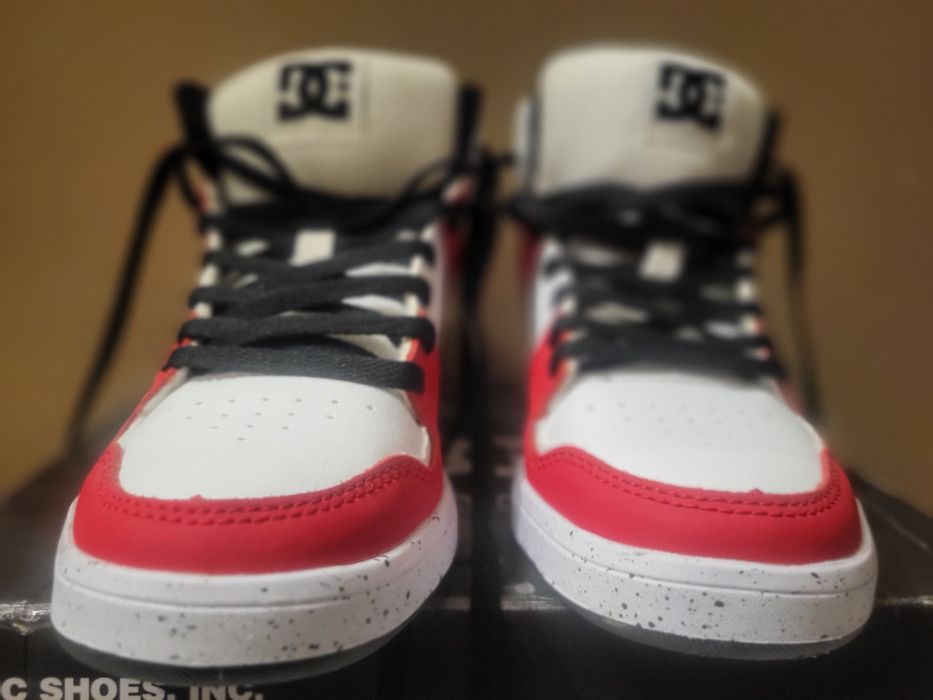 Чисто Нови Детски кецове DC Shoes - 35 номер