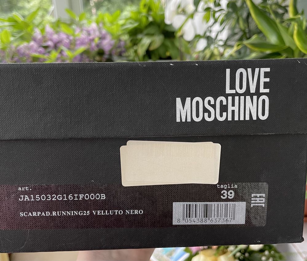 Pantofi Love Moschino marimea 39