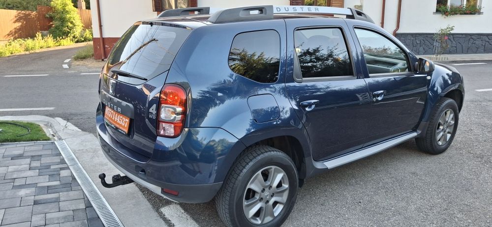 Duster 4x4 Euro 6 Prestige Navi Bluetooth